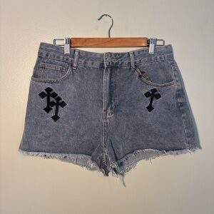 ROMWE cross denim shorts size L 8/10 NWT